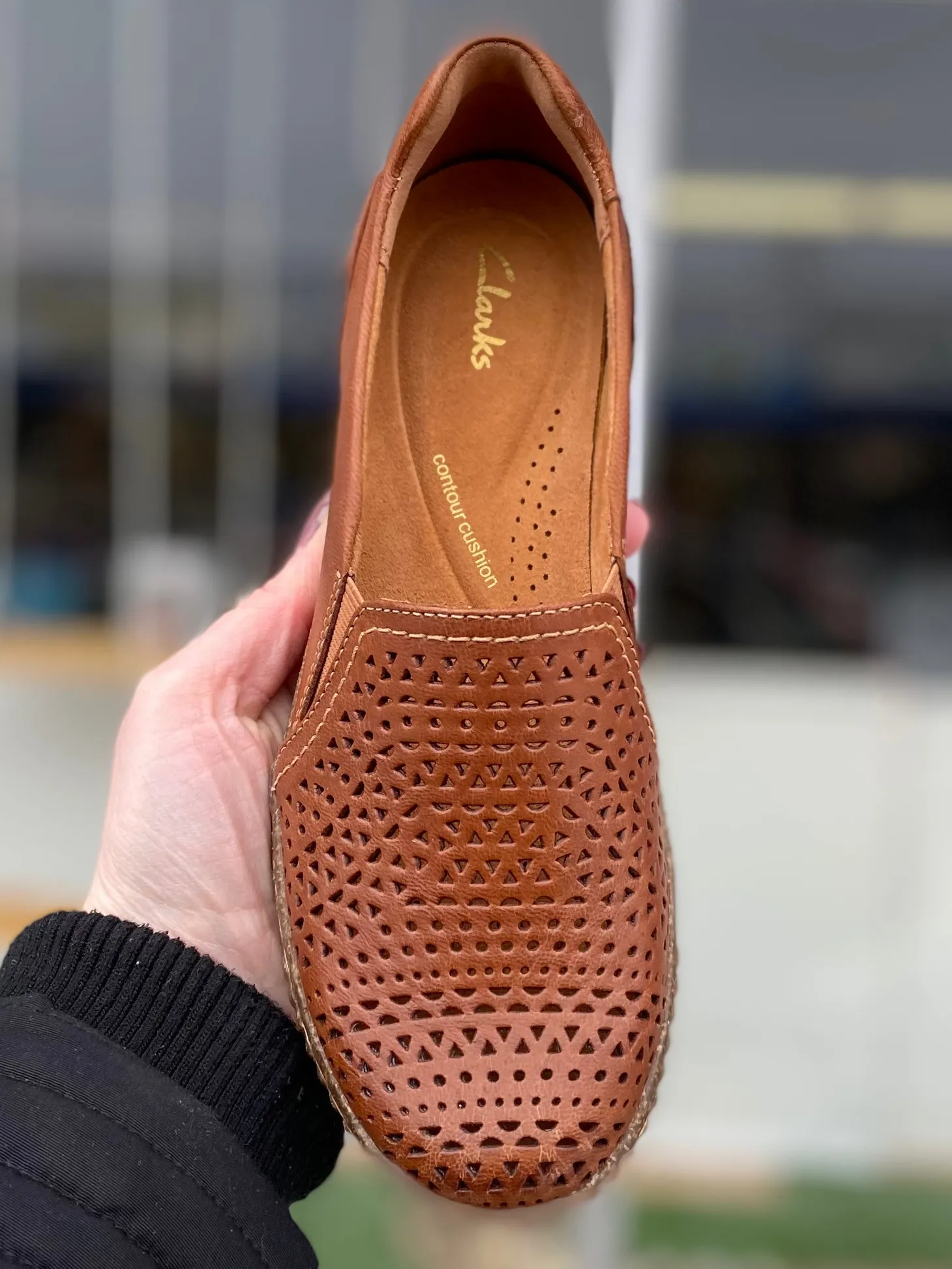 Clarks - Magnolia Aster - Light Tan