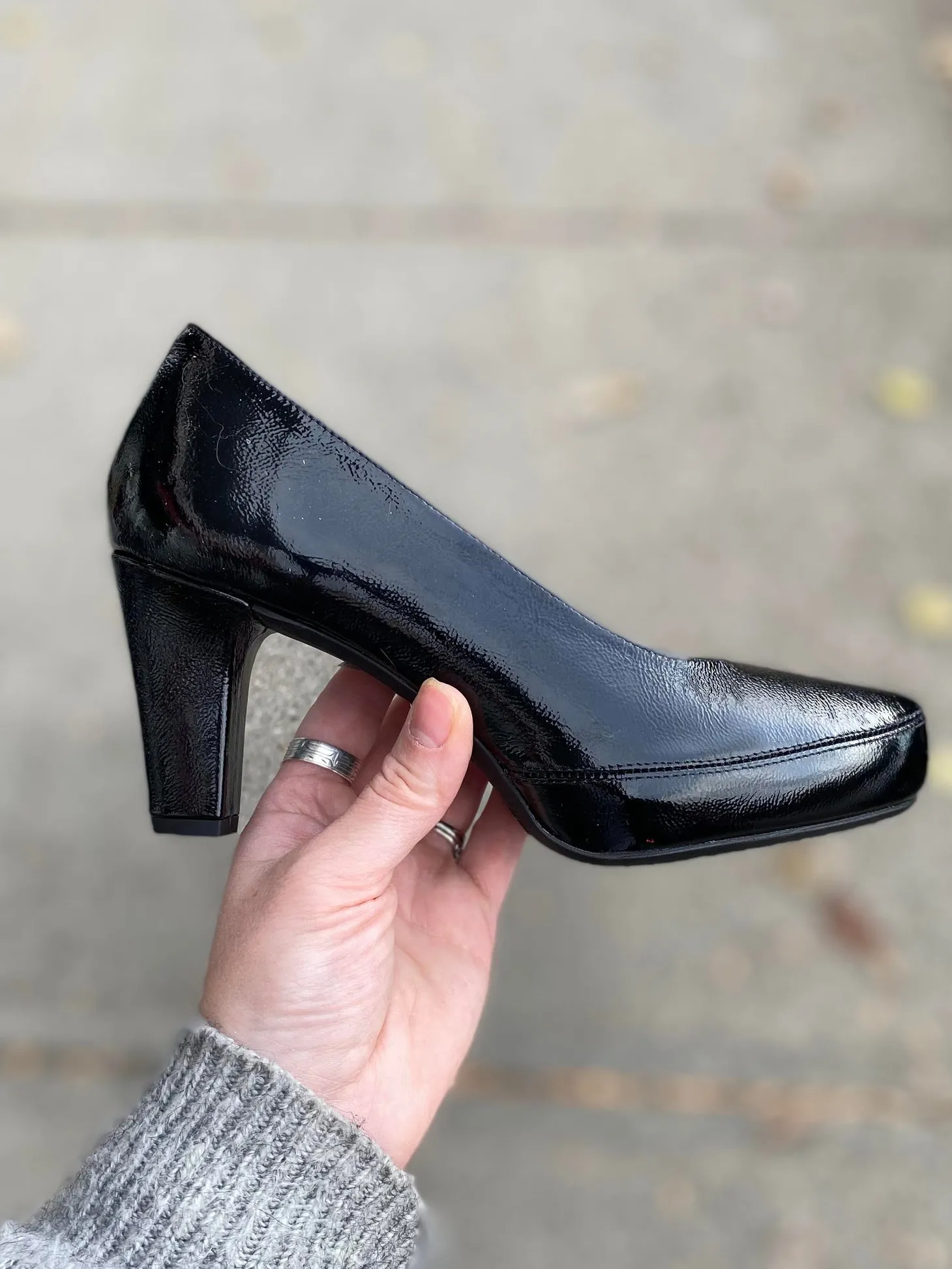 Dorking - Blesa - Black Patent