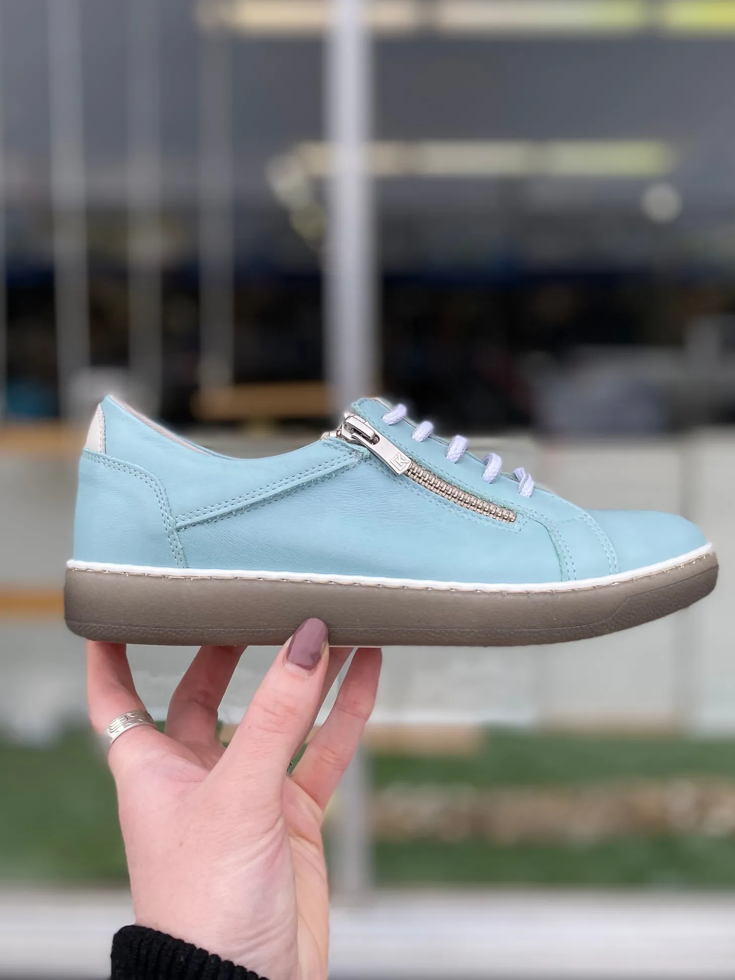 Dorking - Karen - Aqua