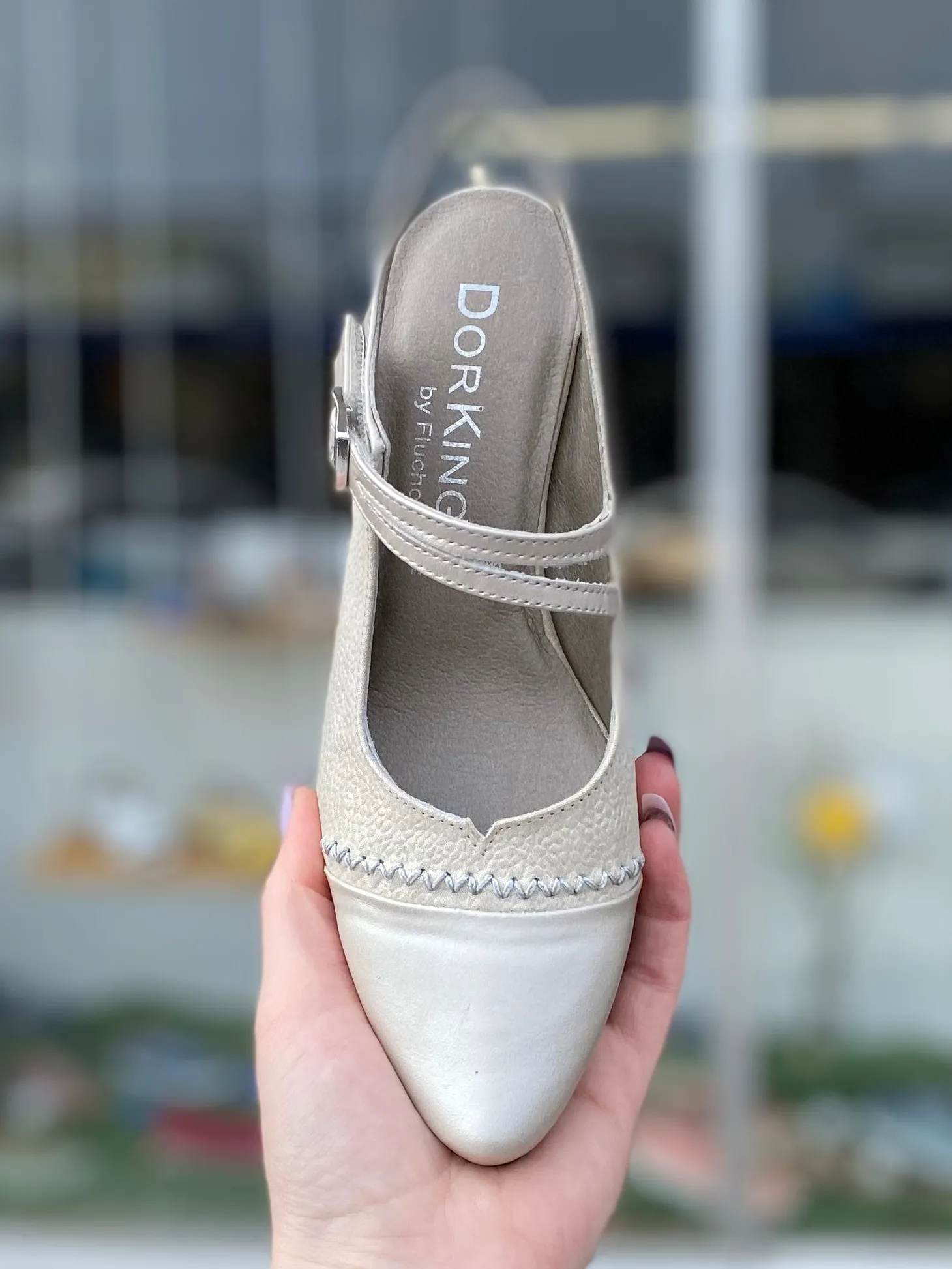 Dorking - Triana Sling - Champagne