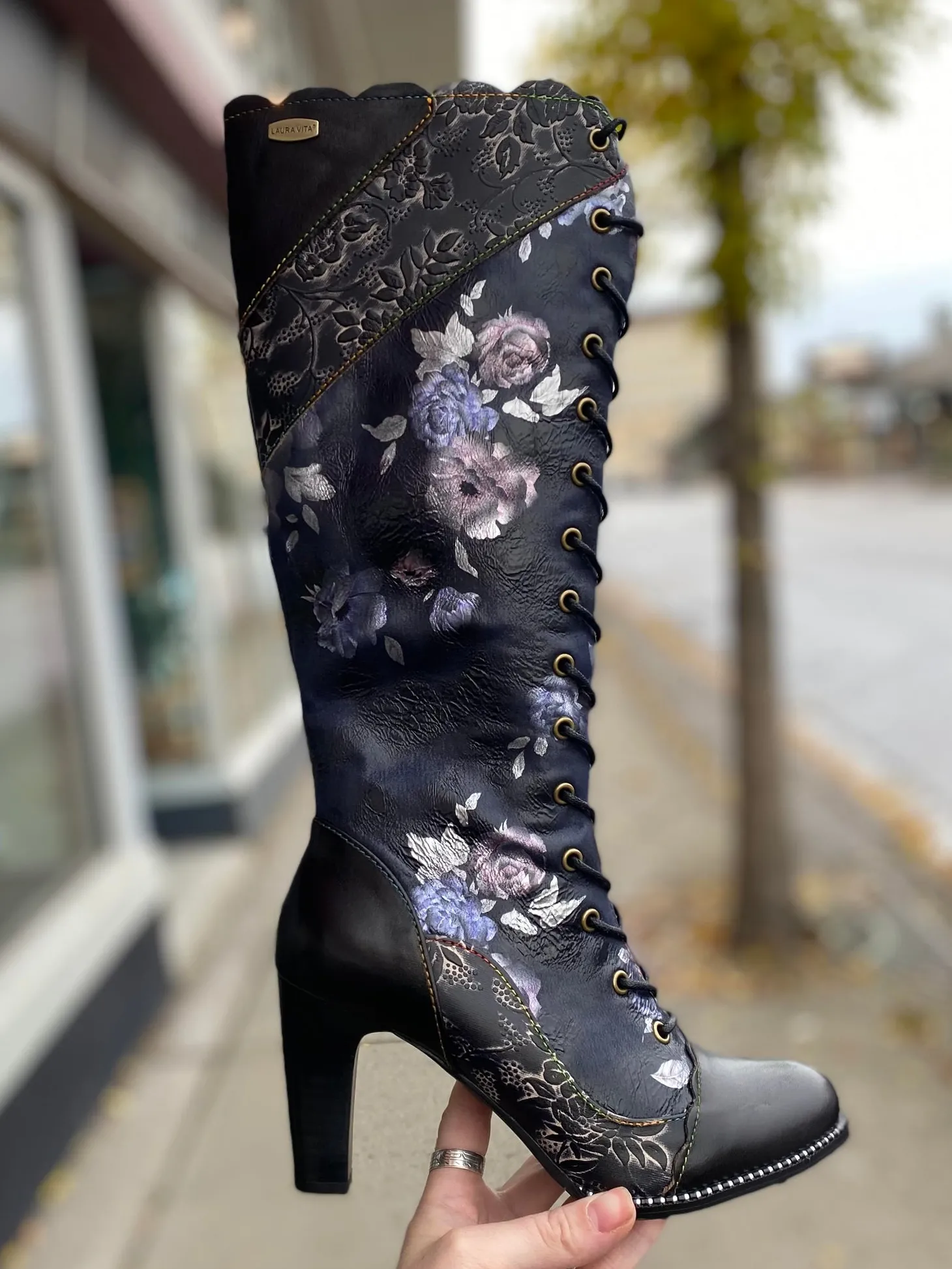 Laura Vita - A1 316158 - Black Multi