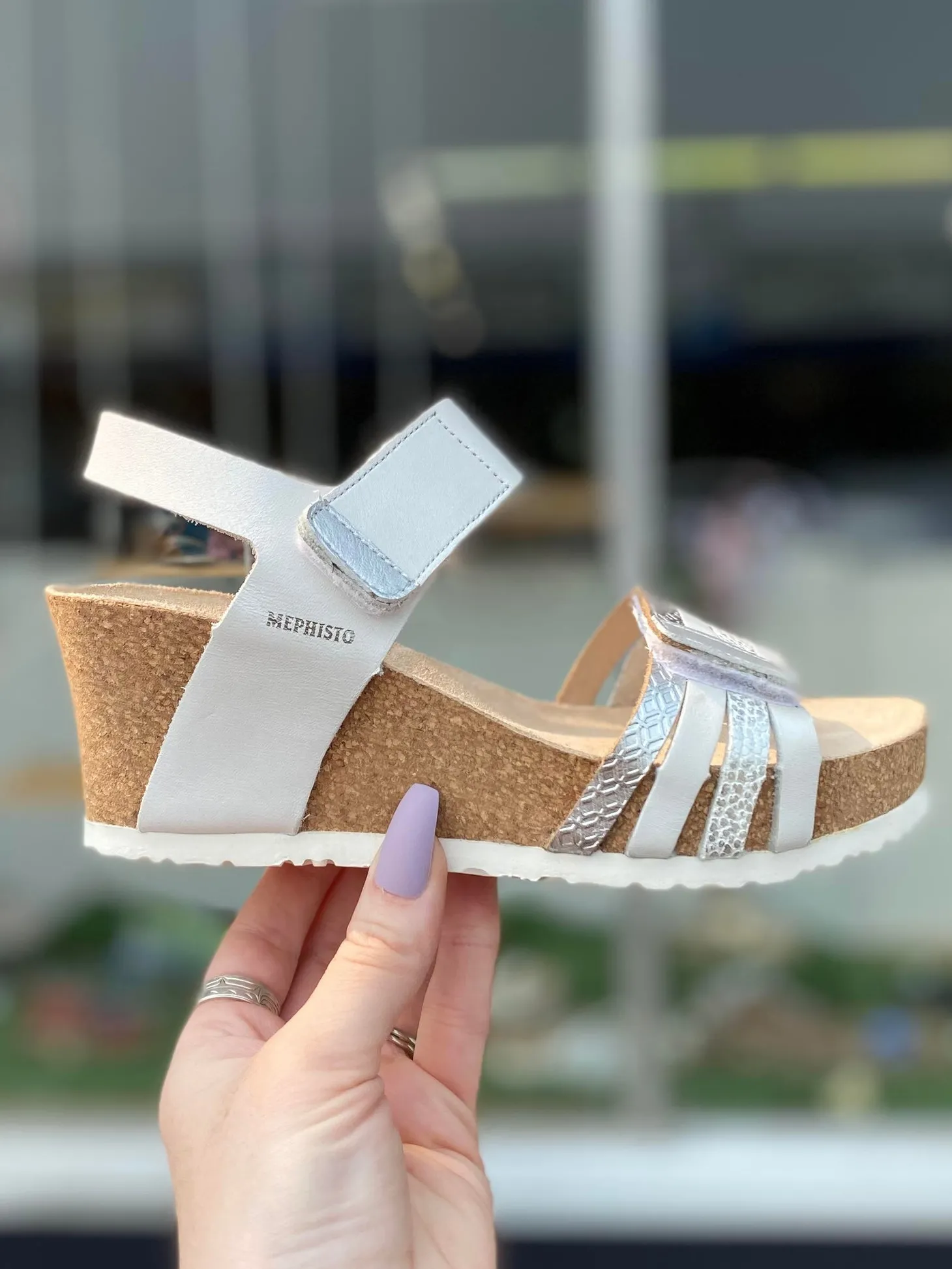 Mephisto - Lucia - White