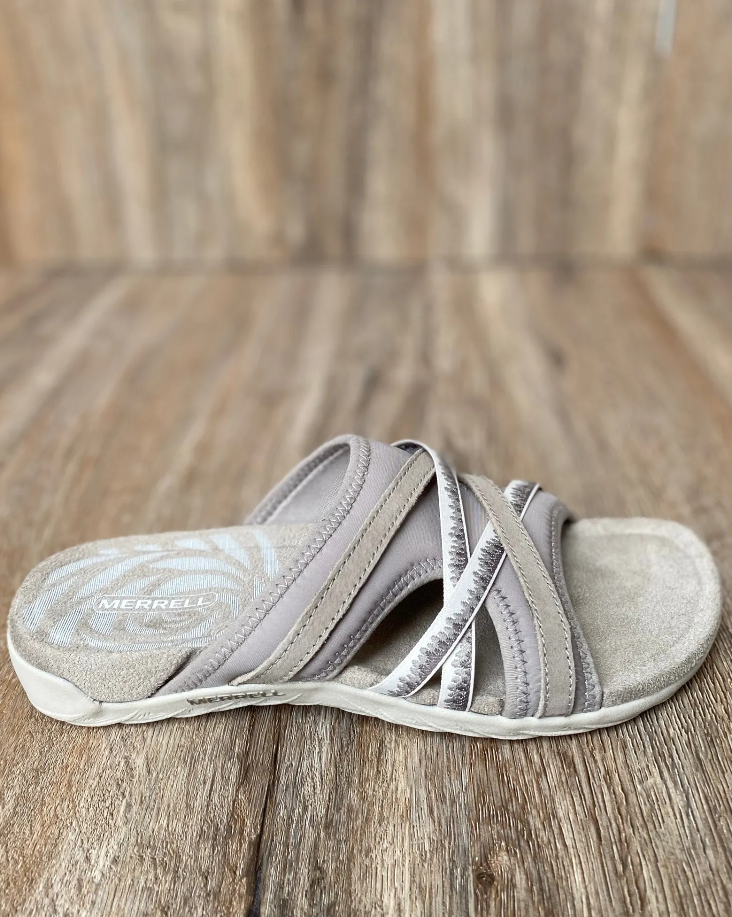 Merrell - Terran 3 Slide - Moon