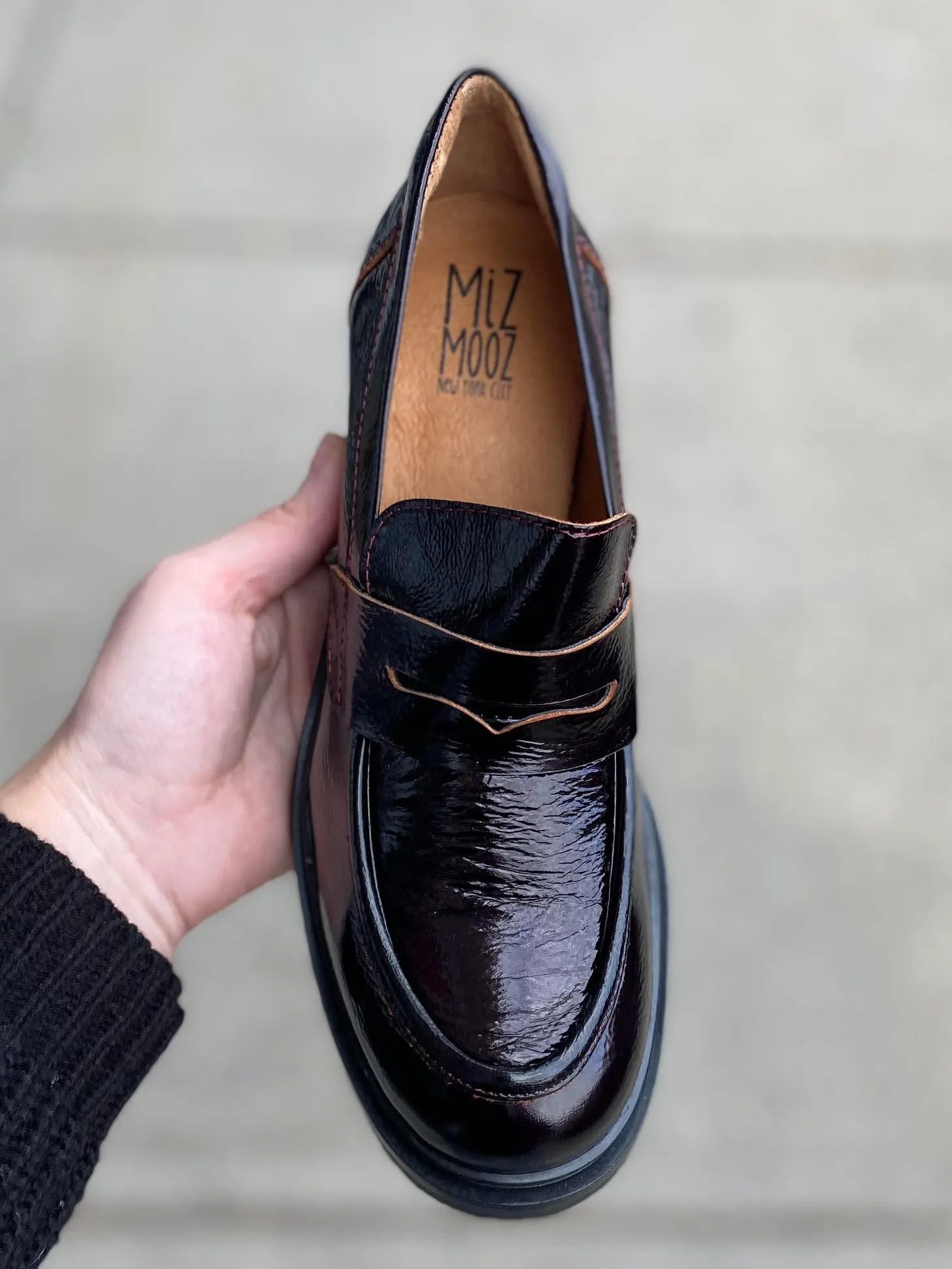 Miz Mooz - Day - Bordeaux Patent