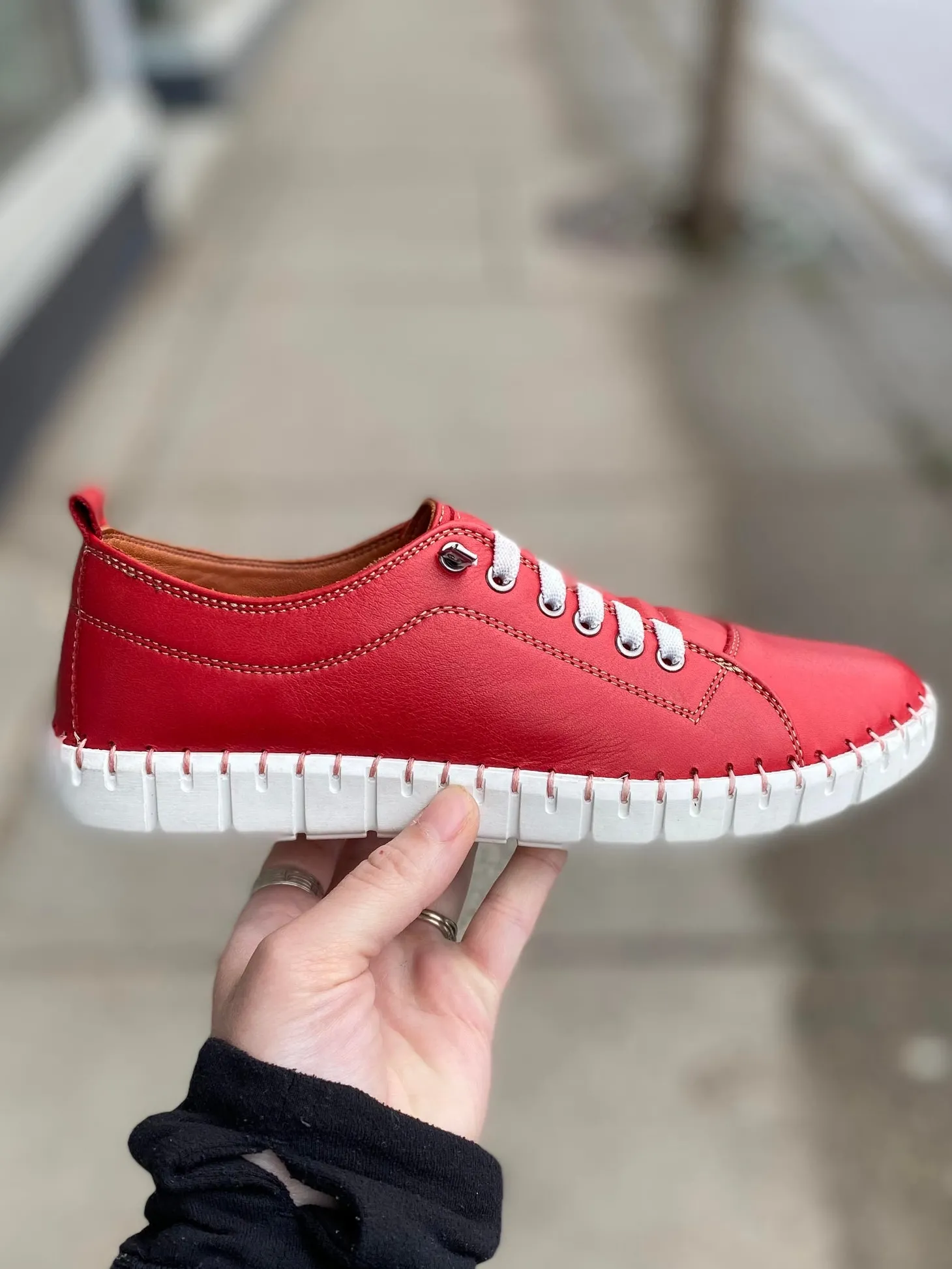 Miz Mooz - Mackee - Red