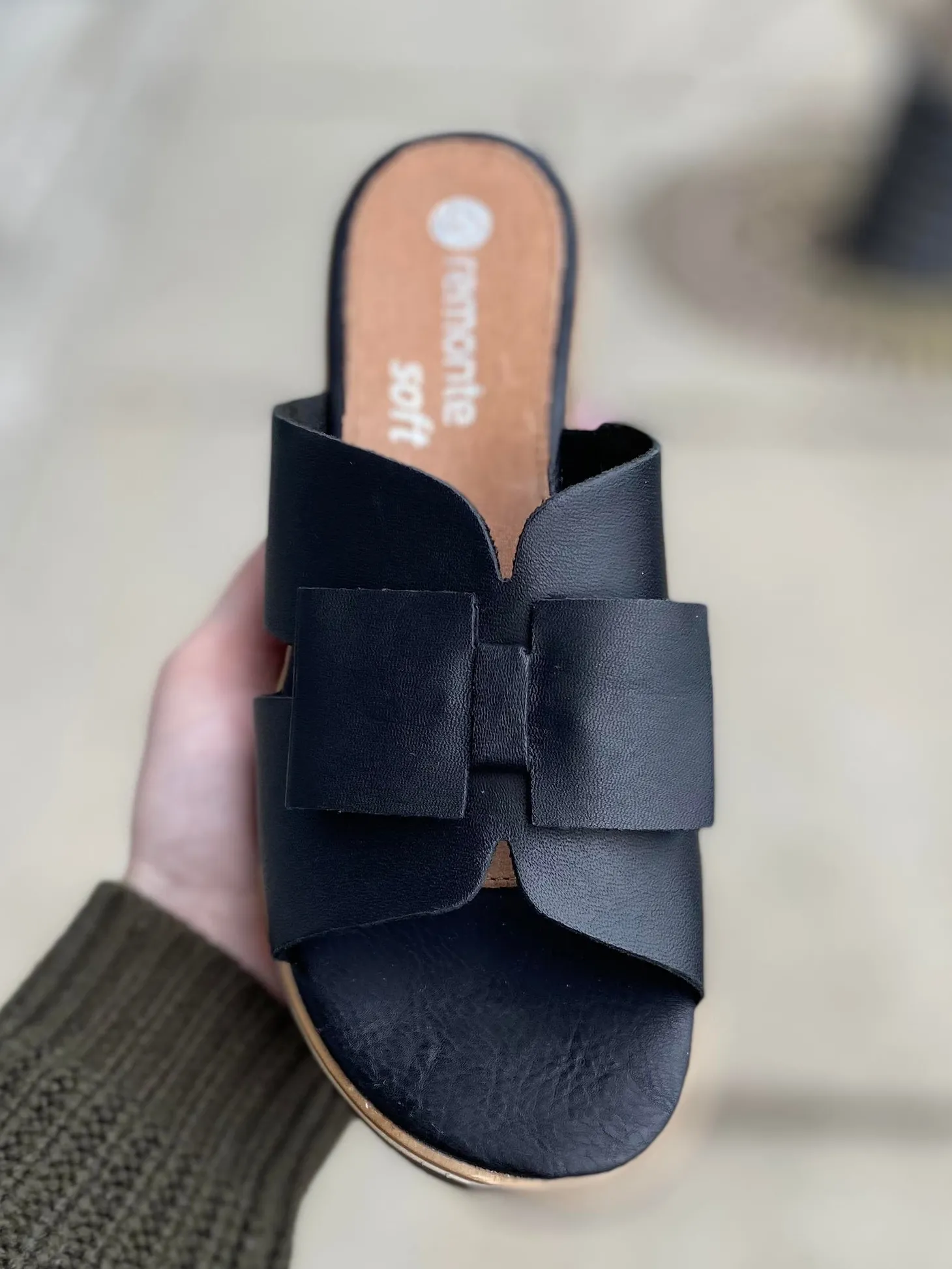 Remonte - Jerilyn Bow - Black