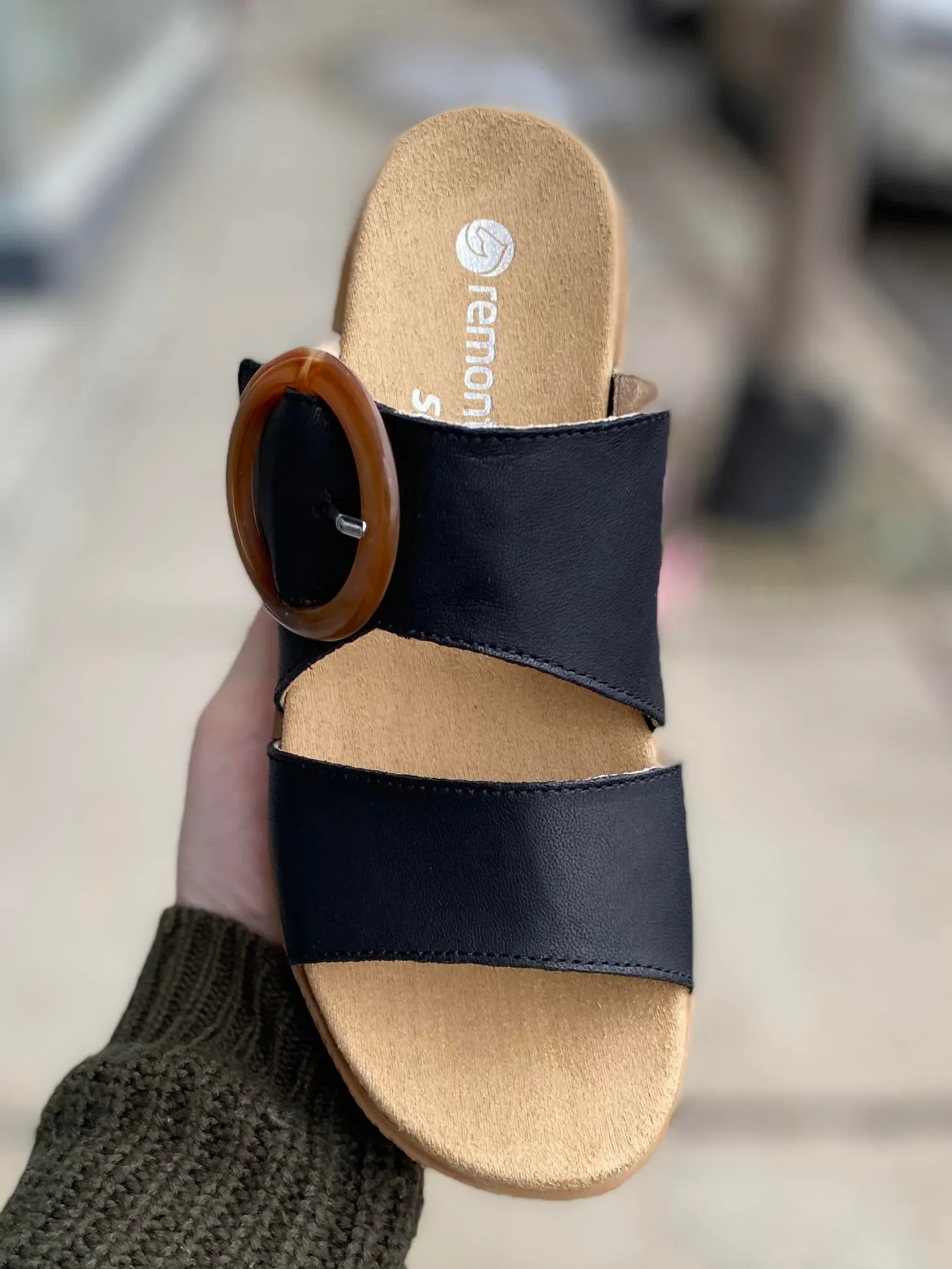 Remonte - Jocelyn Slide - Black